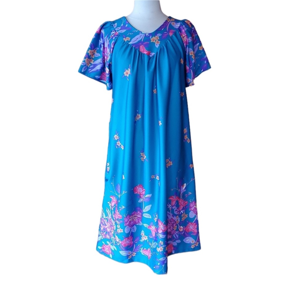 Vintage Unlabeled‎ Turquoise Floral Muumuu